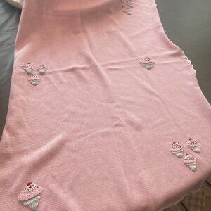 100% cotton NWT Ice Cream sundaes themed baby blanket